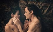 So etwas erlebt man wohl nur einmal im Leben: Mati (Lucie Lucas) und Jake (Anton Yelchin). (Bild: Filmcoopi)