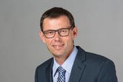 Hans-Peter Hürlimann, Finanzchef der Gemeinde Meggen, sagt, dass in der Gemeinde verschiedene grosse Finanzvorhaben anstehen. (Bild: PD)