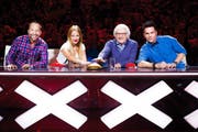 Die Jury: DJ Bobo, Christa Rigozzi, Gilbert Gress und Sven Epiney (von links). (Bild: SRF / Oscar Alessio)