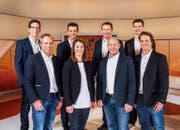 Gruppenbild Kommentatoren und Experten SRF Ski Alpin: Vordere Reihe: Michael Bont, Dominique Gisin, Marc Girardelli. Hintere Reihe: Marco Felder, Jann Billeter, Dani Kern, Stefan Hofmänner. (Bild: SRF/Valeriano Di Domenico)