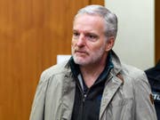 Daniel Moser, hier vor Gericht in Frankfurt, hat sich nach seiner Verurteilung wegen Spionage in Deutschland erstmals in den Medien geäussert. (Archivbild) (Bild: Keysstone)