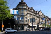 Im Hotel Anker am Pilatusplatz ereignete sich der Überfall auf eine Touristengruppe. (Bild: NLZ / Boris Bürgisser)