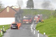 Die Feuerwehr konnte den Brand rasch löschen. (Bild: Kapo Schwyz)
