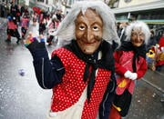 Zumindest in diesem Jahr müssen die Küssnachter Fasnächtler auf eine grosse Fasnacht wie 2007 verzichten. (Archivbild Marco Zanoni/Neue LZ)