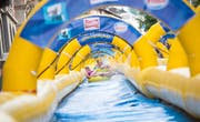 Die aufblasbare Wasserrutschbahn. (Bild: PD / Boostr)