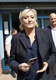 Die Chefin des Front National, Marine Le Pen. (Bild: Thibault Vandermersch/EPA ()