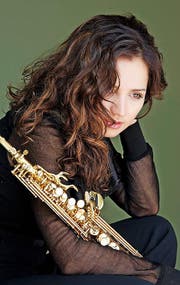 Saxofonistin aus der Ukraine: Asya Fateyeva. (Bild: Neda Navaae / PD)