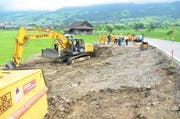 Der Einfahrtsbereich der neuen Deponie in Schwyz, fotografiert anfangs Juli. (Bild: Bert Schnüriger / Neue SZ)