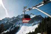 Im Bild die neue Luftseilbahn Fräkmüntegg - Pilatus Kulm. (Bild: Corinne Glanzmann (Neue LZ))