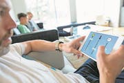 Der Verbrauch von Energie für die Kühlung kann in modernen Häusern mit entsprechender Einrichtung genau überwacht werden. Bild: Getty (Bild: GettY/Hero Images)