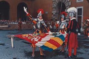 Graf bei seiner Vereidigung als Gardist im März 1987. (Bild: pd)