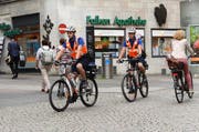 Die Velopolizisten stehen seit Montag in der Stadt Luzern im Einsatz. (Bild: Luzener Polizei)