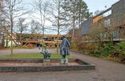 Der Stadtrat will das Schulhaus Grenzhof in Littau nicht sanieren, sondern schliessen. (Bild: Dominik Wunderli)