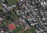 Der Brand brach am Mattweg (Bildmitte) in Baar aus. (Bild: Google Maps)