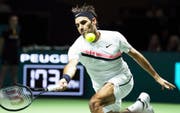 epa06525500 Roger Federer of Switzerland in action against Ruben Bemelmans of Belgium during their first round match of the ABN AMRO World Tennis Tournament in Rotterdam, Netherlands, 14 February 2018. EPA/KOEN SUYK (Bild: KOEN SUYK (EPA))