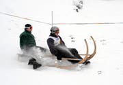 Steibende Fahrt von Roger Betschart und Bernhard Föhn, HMC Schwyz. (Bild Erhard Gick/Neue SZ)