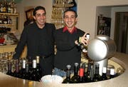 Die «La Famiglia»-Geschäftsführer Rui Pereira (links) und Filippo Forestiero. (Bild Kurt Liembd/Neue NZ)