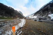 Chärstelenbach: In der Nähe der Talstation der Golzern-Seilbahn soll das Kraftwerk der KW Bristen AG einst zu stehen kommen. (Bild: Urs Hanhart / Neue UZ)