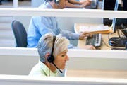 Auch wer einen Bürojob hat, muss heutzutage mit der Auslagerung seiner Funktion rechnen. (Bild: Getty)