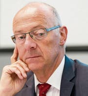 Hans Ziegler soll seinen Wissensvorsprung über Firmen, die er beriet, ausgenutzt haben, um an der Börse Geld zu vermehren. (Bild: Gian Ehrenzeller/Keystone (Zürich, 26. September 2014))