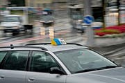 Das neue Taxireglement verstösst laut Kantonsgericht nicht gegen Bundesrecht. (Bild: Pius Amrein / Neue LZ)