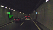 Der tödliche Unfall ereignete sich im Sonnenbergtunnel in südlicher Fahrtrichtung. (Bild: Google Street View)