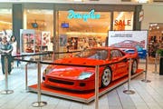 Der «Mythos aus Maranello» ist bis zum 6. Juni Thema der aktuellen Ausstellung im Emmen-Center. (Bild: PD)