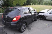 Die Lenkerin des schwarzen Autos war mit 1,57 Promille unterwegs. (Bild: Luzerner Polizei)