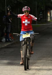 Den späteren Sieger Marc Stutzmann (rechts) im Kampf mit dem Obwaldner Martin Fanger am Fusse des Ächerlipasses. (Bild: Foto Martin Platter)
