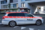 Einsatzwagen der Zuger Polizei (Symbolbild). (Bild: Keystone)