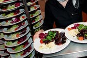 Ein Konzern übernimmt das Catering der Modularen Tagesschule Cham. (Symbolbild Neue ZZ)