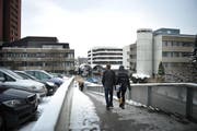 Spitalkosten belasten die Kantonsfinanzen in der Tendenz immer stärker. Im Bild das Areal des Luzerner Kantonsspitals. (Bild: Archiv Corinne Glanzmann / Neue LZ)