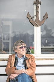 Polo Hofer in seinem Heimatort Oberhofen am Thunersee. (Bild: Mareycke Frehner (31. März 2015))