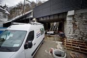 Erste Bauarbeiten bei der Gütsch-Bahn am 2. Februar. (Bild: Neue LZ)
