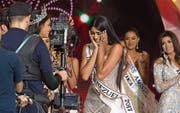 Kann ihr Glück bei der Wahl kaum fassen: Sthefany Gutiérrez (19), Miss Venezuela 2017. (Bild: Nathalie Sayago/Imago (Caracas, 9. November 2017))