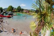 Blick auf das Naturbad der Badi in Kriens. (Bild: Roger Grütter / Neue LZ)