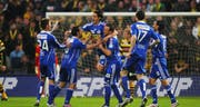 Die Luzerner jubeln über den 1:0-Treffer von Ferreira (Bild Philipp Schmidli/Neue LZ)