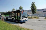 Buslinie 14 Richtung Horw passiert beim Südpol in Luzern. (Bild: Nadia Schärli)