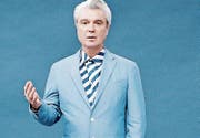 David Byrne macht nun Musik, die optimistisch stimmen soll. (Bild: PD)