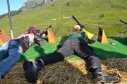 Im "Schützenstand" beim Pragelschiessen. (Bild: pd)