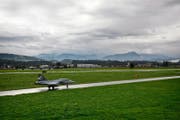 Präsentation eines Gripen-Kampfjets im Oktober 2012 auf dem Flugplatz Emmen. (Bild: Keystone/Alexandra Wey)