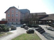 Das Schulhaus Dorf in Hildisrieden wird saniert. (Bild: PD/schule-hildisrieden.ch)