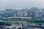 Auf der Allmend wurden bereits zwei Hochhäuser realisiert. (Bild: Stefan Kaiser/Neue LZ)