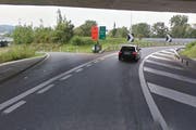 Die Rampe Grüeblischachen (links) wird künftig nicht mehr befahren werden können. (Bild: Google Maps)