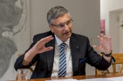 Gesundheitsdirektor Guido Graf: «Es ist für uns wichtig, dass wir am Schluss nicht 26 verschiedene Lösungen haben, sondern eine einheitliche bundesweite Liste». (Bild: Roger Grütter (Luzern, 18. September 2015))