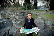 Der Megger Gemeindeammann Hans-Peter Hürlimann gestern an der Seepromenade in Meggen. (Bild Pius Amrein)