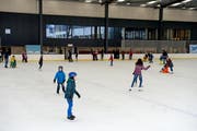 Heute bietet in der Nähe davon das Regionale Eiszentrum Gelegenheit dazu. (Bild: Nadia Schärli / Neue LZ)