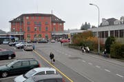 Eine Studie soll zeigen, wie das Bahnhofareal Goldau neu gestaltet werden kann . (Bild: Erhard Gick / Neue SZ)