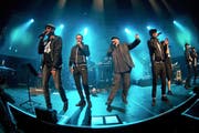 Die «Söhne Mannheims» sind mittlerweile seit 20 Jahren unterwegs. Wieder mit dabei: Xavier Naidoo (ganz links). (Bild Dominik Wunderli)