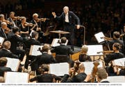 Luzerner Kulturbetriebe wie das Lucerne Festival – hier das Gewandhausorchester Leipzig unter der Leitung von Herbert Blomstedt bei einem Auftritt während des Festivals im KKL – erhalten wohl bald weniger Geld. Bild: Peter Fischli/Lucerne Festival (5. September 2016)